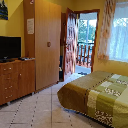 ZACISZE,Klonowa 17-3
